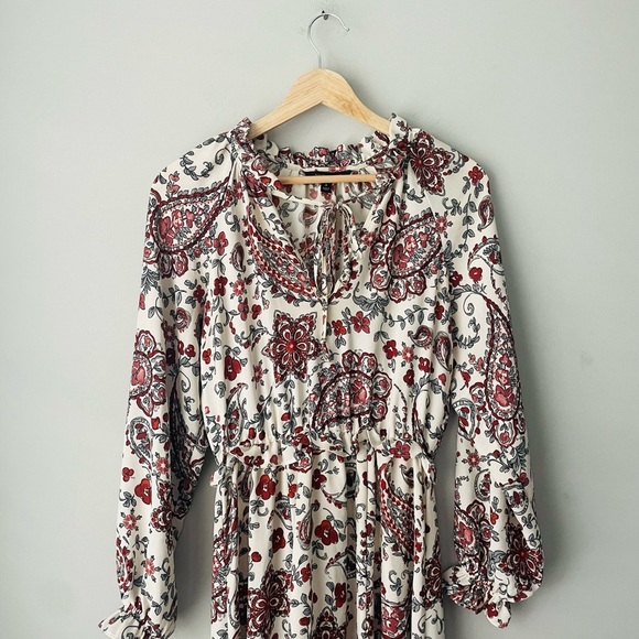 Banana Republic Paisley Long Sleeve Dress - Picture 2 of 7